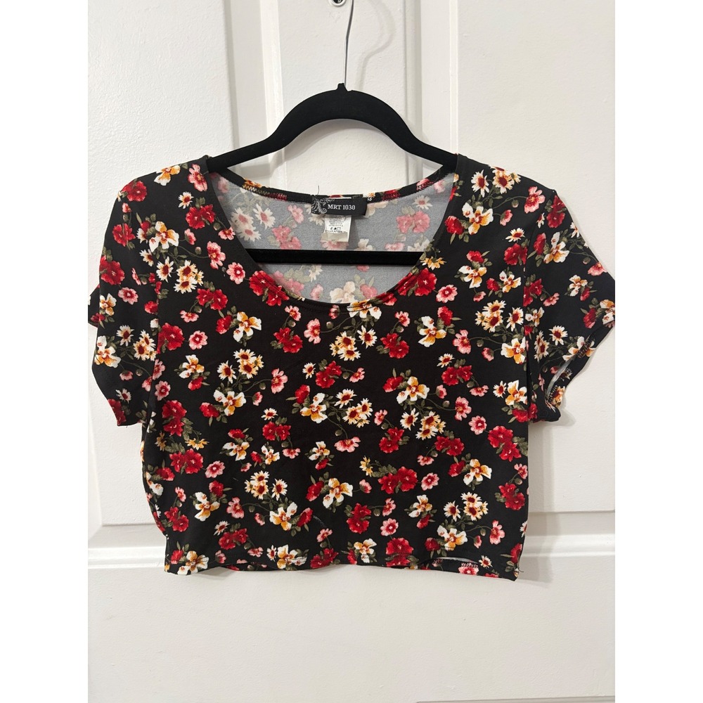 MRT 1030 | Floral Short Sleeve Crop Top | XL || Black Red| - Picture 1 of 5